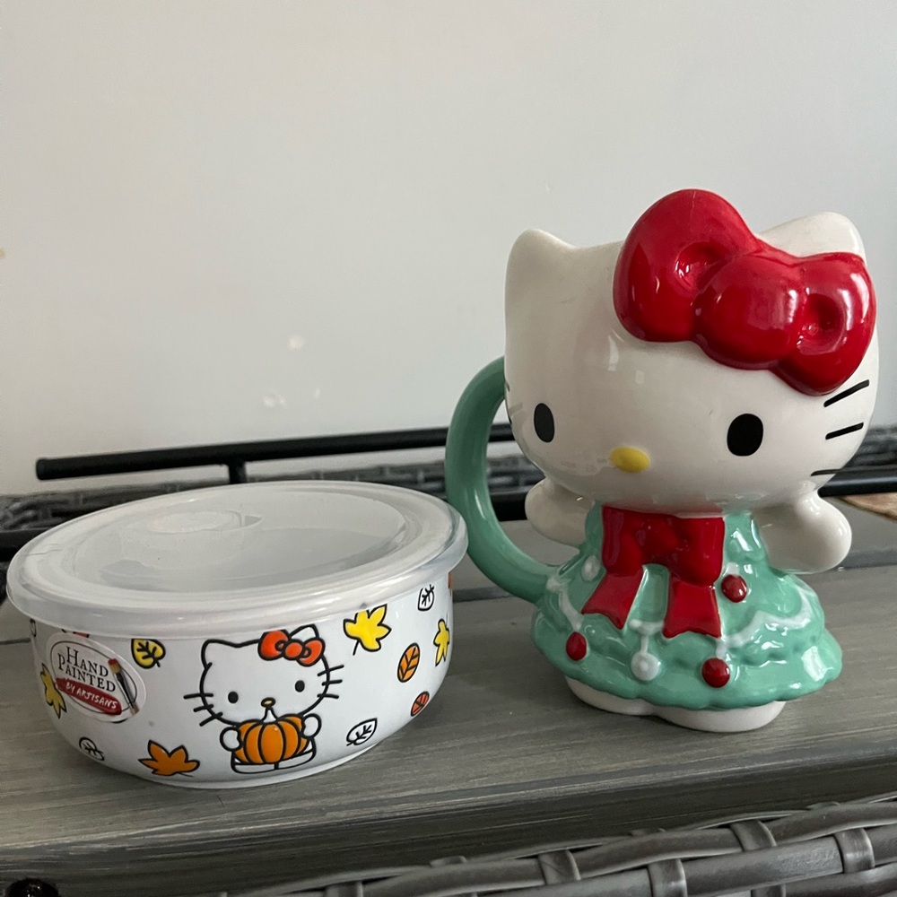 Hello Kitty Festive Mug and Bowl Set